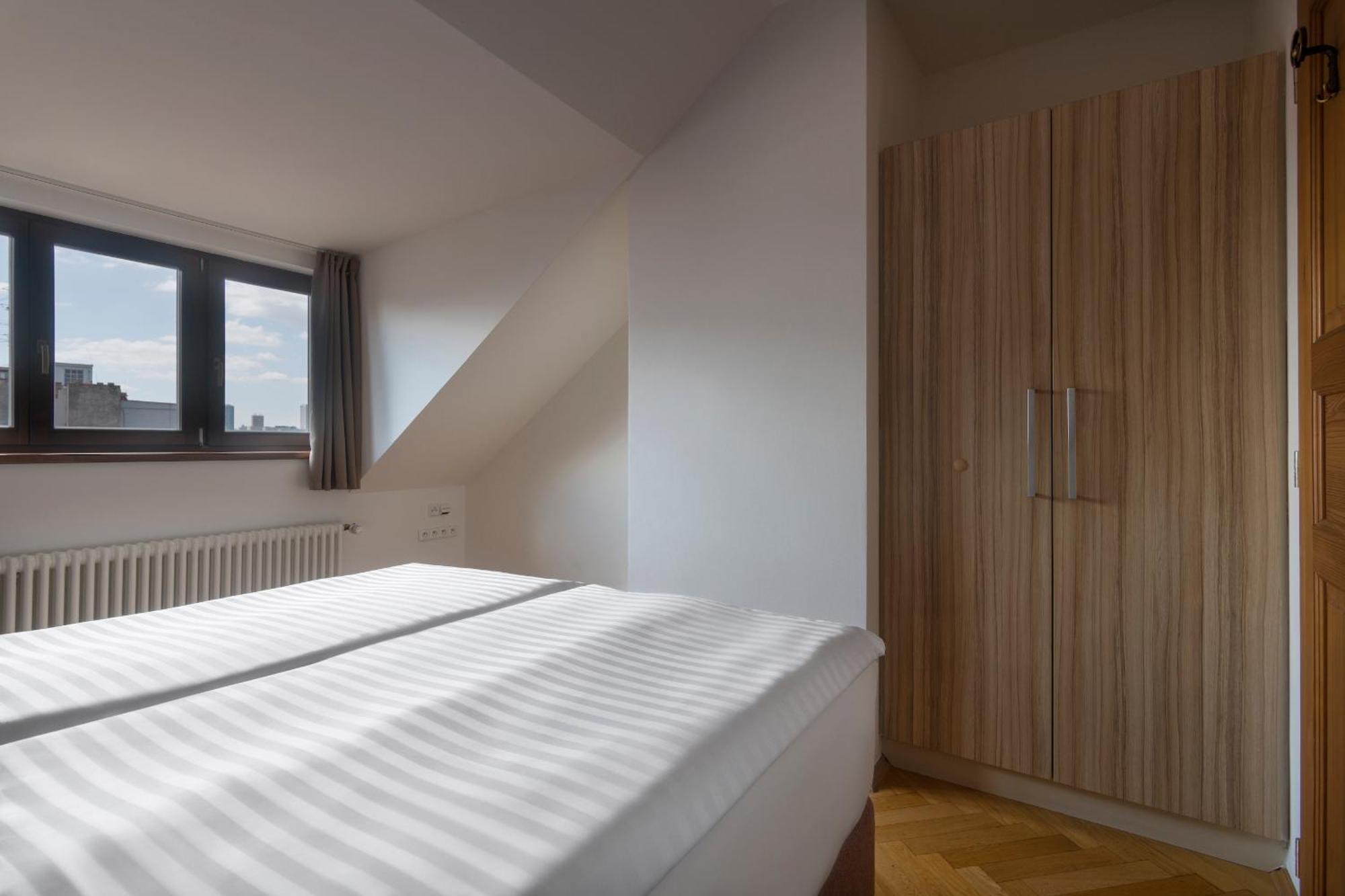 Bohemian Dreams Apartments And Suites By Dwellfort Praga Quarto foto